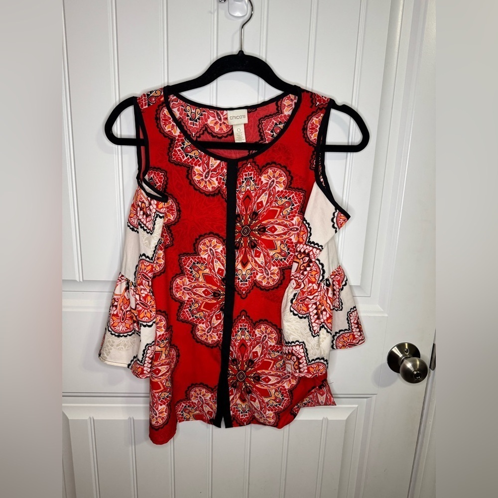 Chico’s 0 Petite Red Tiled Spice Cold-Shoulder Top - Picture 6 of 9